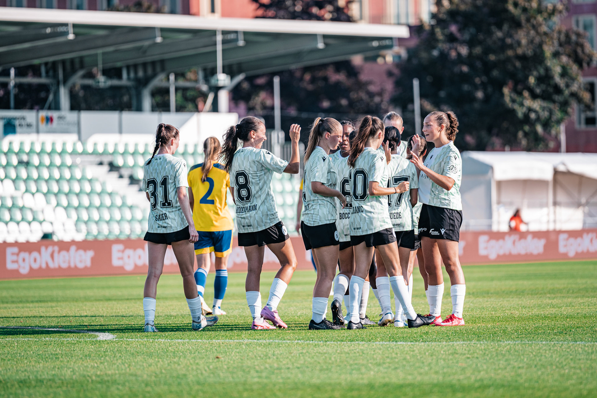 Match championnat opposant Yverdon Sport – FC Wädenswil au Stade Municipal. (Christian António/LibsVisuals.com)