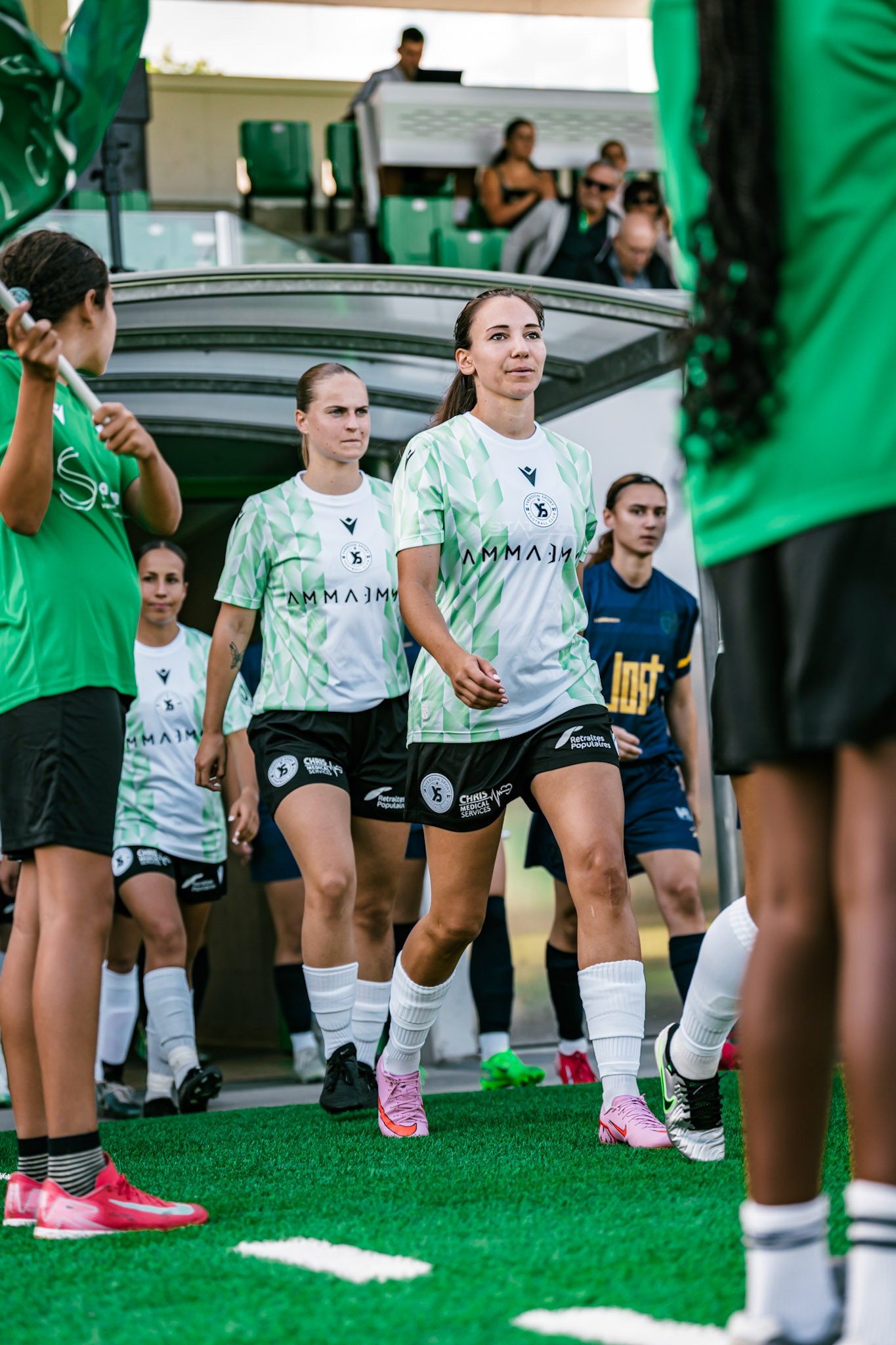 Match championnat LNB féminine opposant Yverdon Sport FC et FC Schlieren au Stade Municipal. (Christian António/LibsVisuals.com)