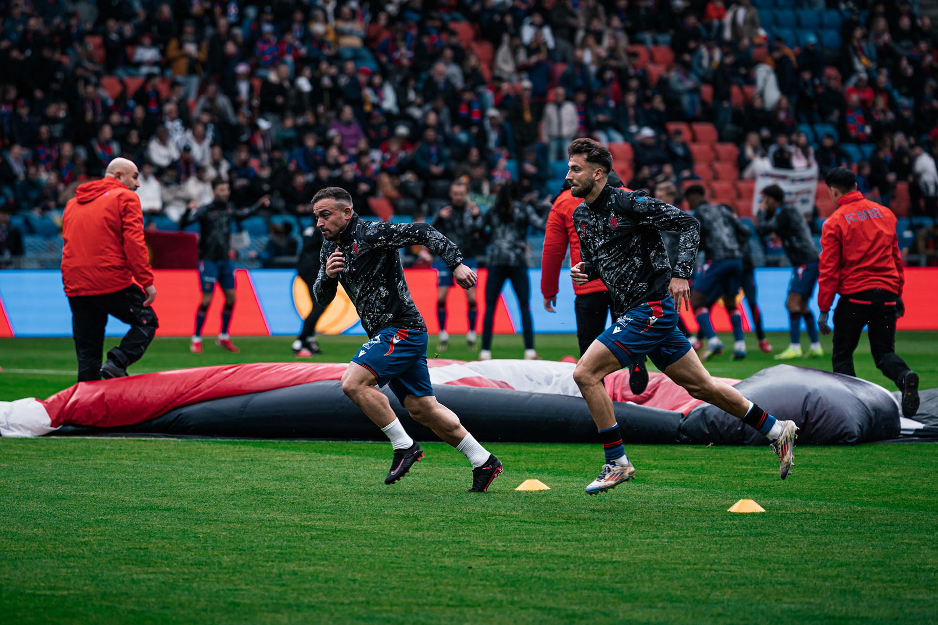 FC Basel 1893 et Yverdon Sport FC au St. Jakob-Park. (Christian António/LibsVisuals.com)