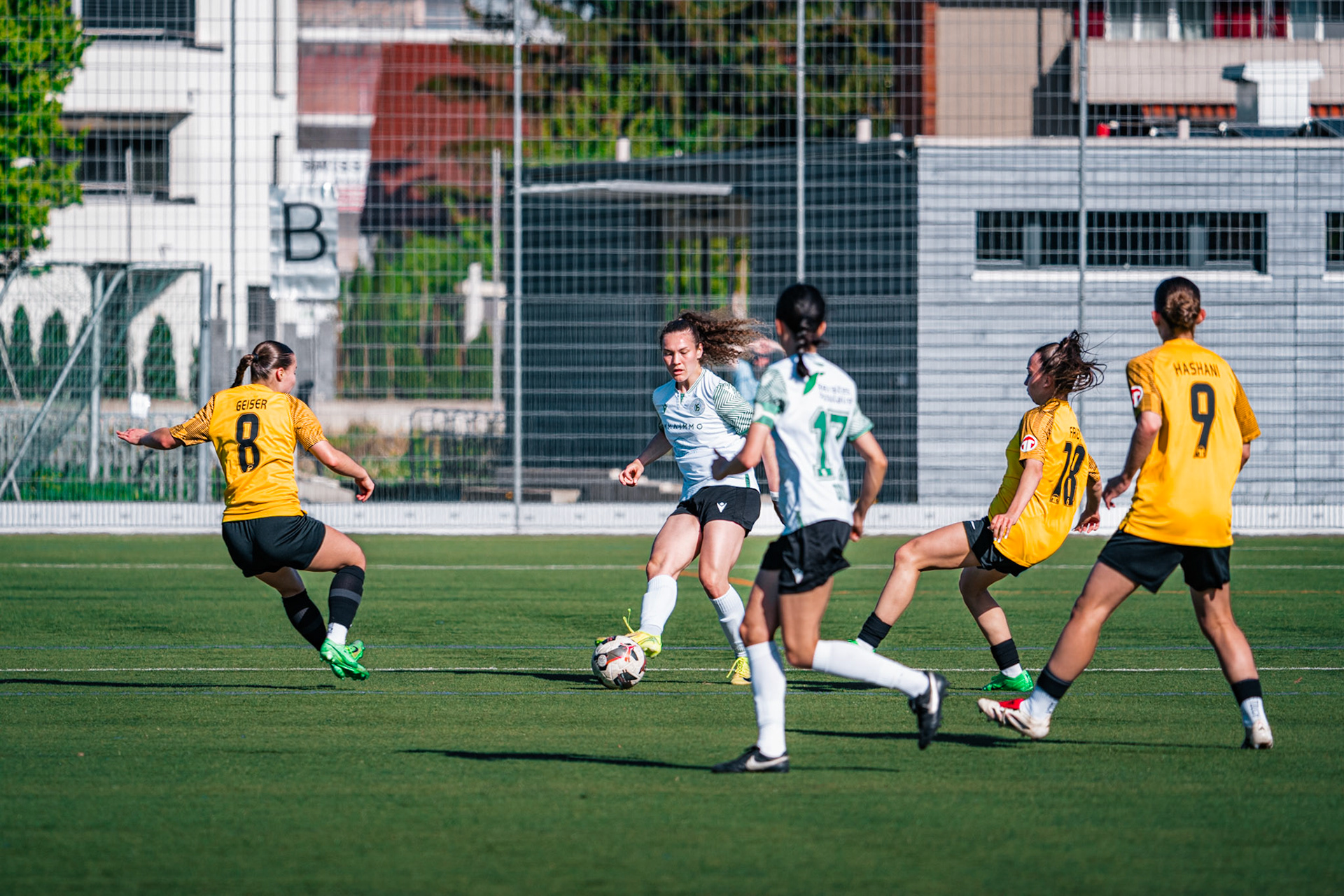 FC Schlieren et Yverdon Sport FC au Zelgli. (Christian António/LibsVisuals.com)