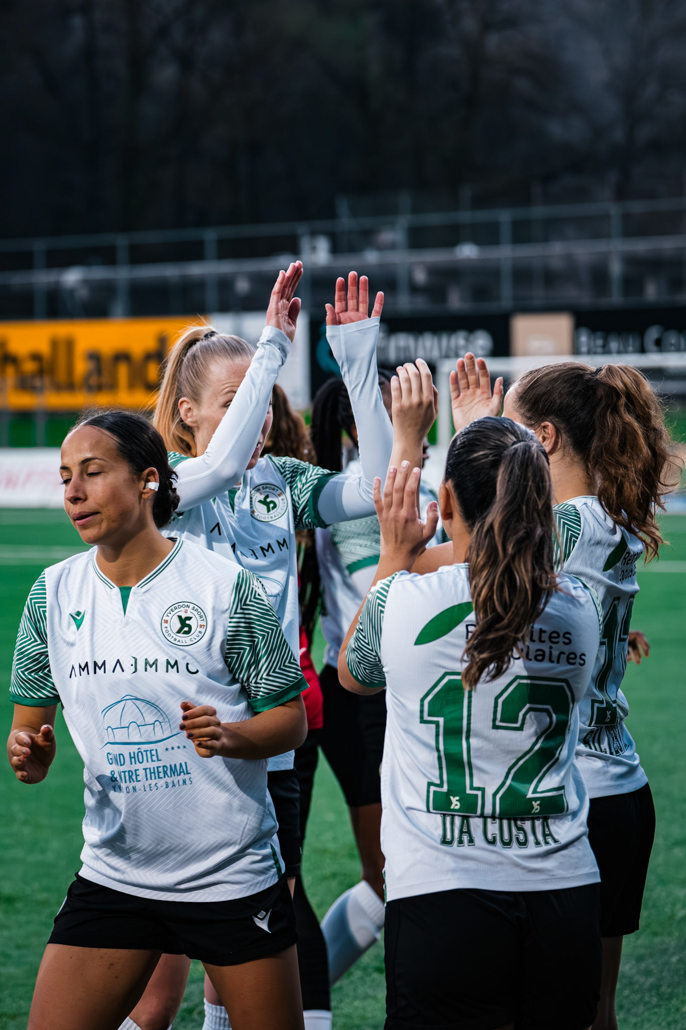 Etoile Carouge FC et Yverdon Sport FC au  Stade de la Fontenette (Christian António/LibsVisuals.com)