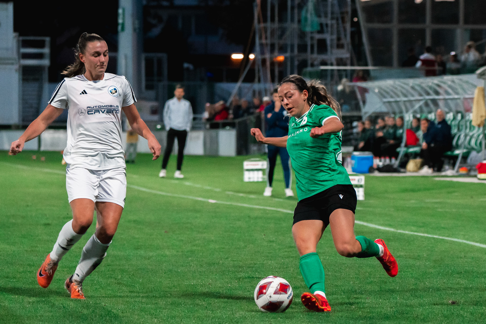 Ligue nationale B Féminine Yverdon Sport FC - Etoile Carouge FC
