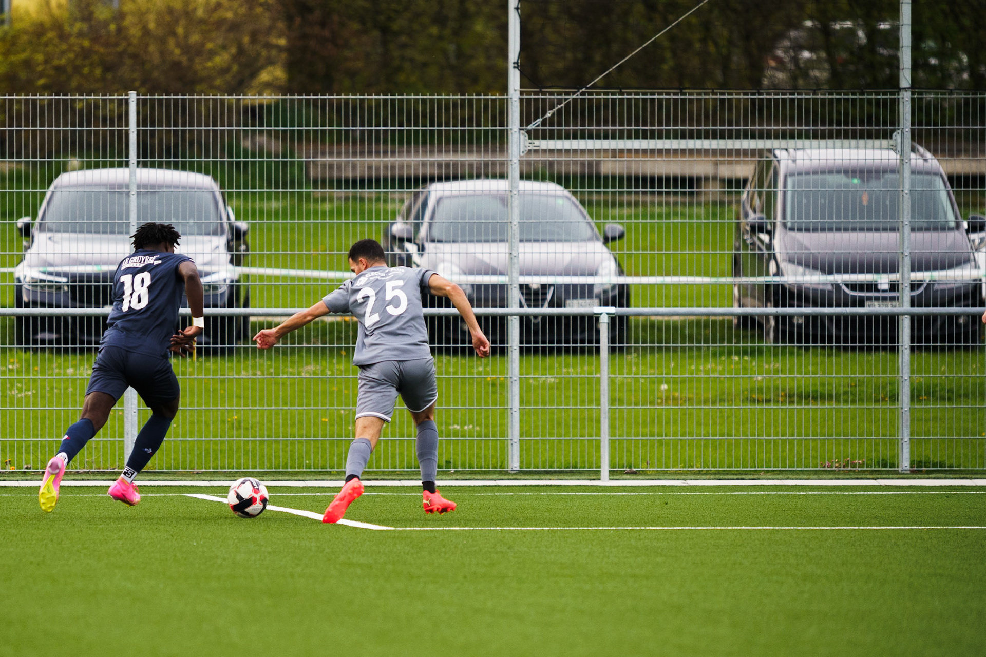 Match 2ème Ligue FC Champagne - FC Grandson-Tuileries au Terrain de Sport de Derrière-Ville à Champagne