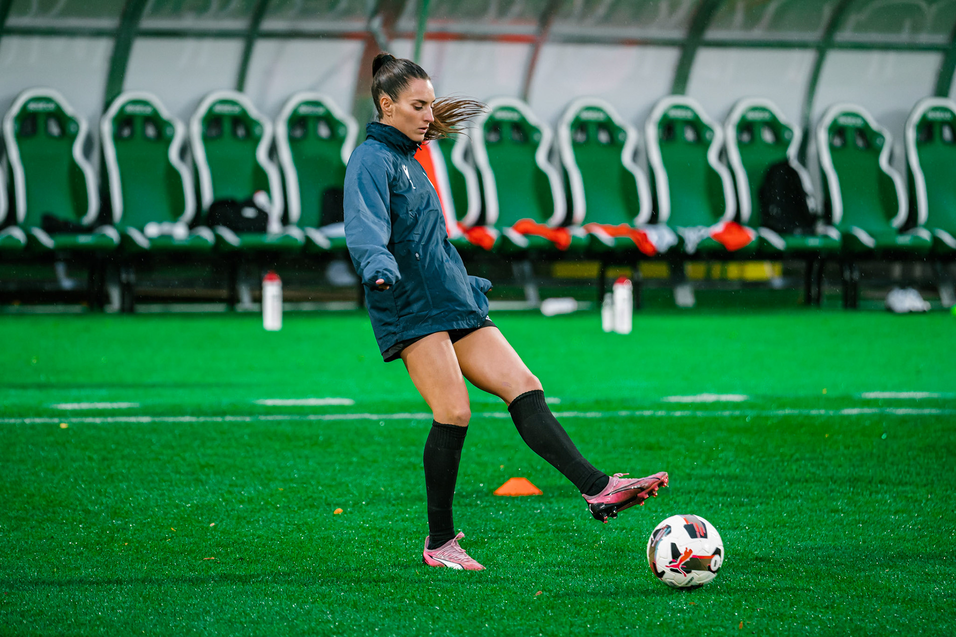 Match de championnat LNB féminine opposant Yverdon Sport FC et le FC Lugano au Stade Municipal, Yverdon-les-Bains. (Christian António / LibsVisuals.com)
