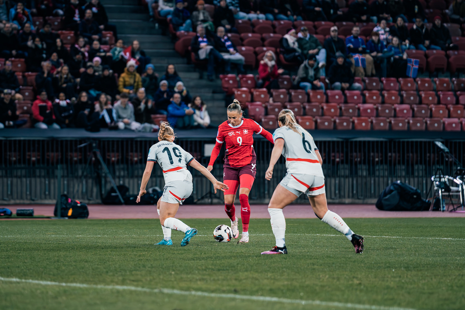 UEFA Women's Nations League Suisse - Islande au Stadion Letzigrund. (Christian António/LibsVisuals.com)