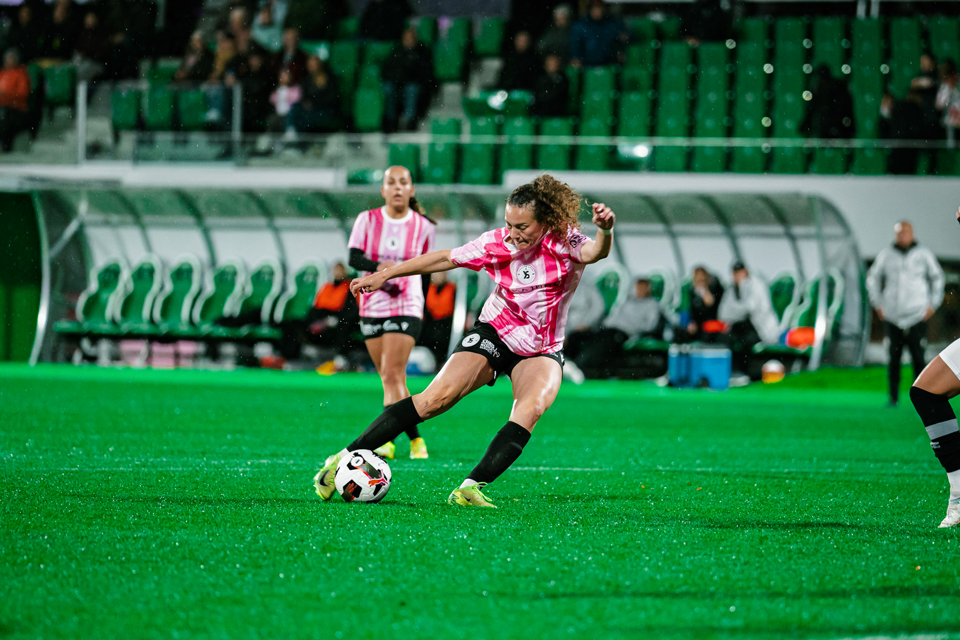 Match de championnat LNB féminine opposant Yverdon Sport FC et le FC Lugano au Stade Municipal, Yverdon-les-Bains. (Christian António / LibsVisuals.com)