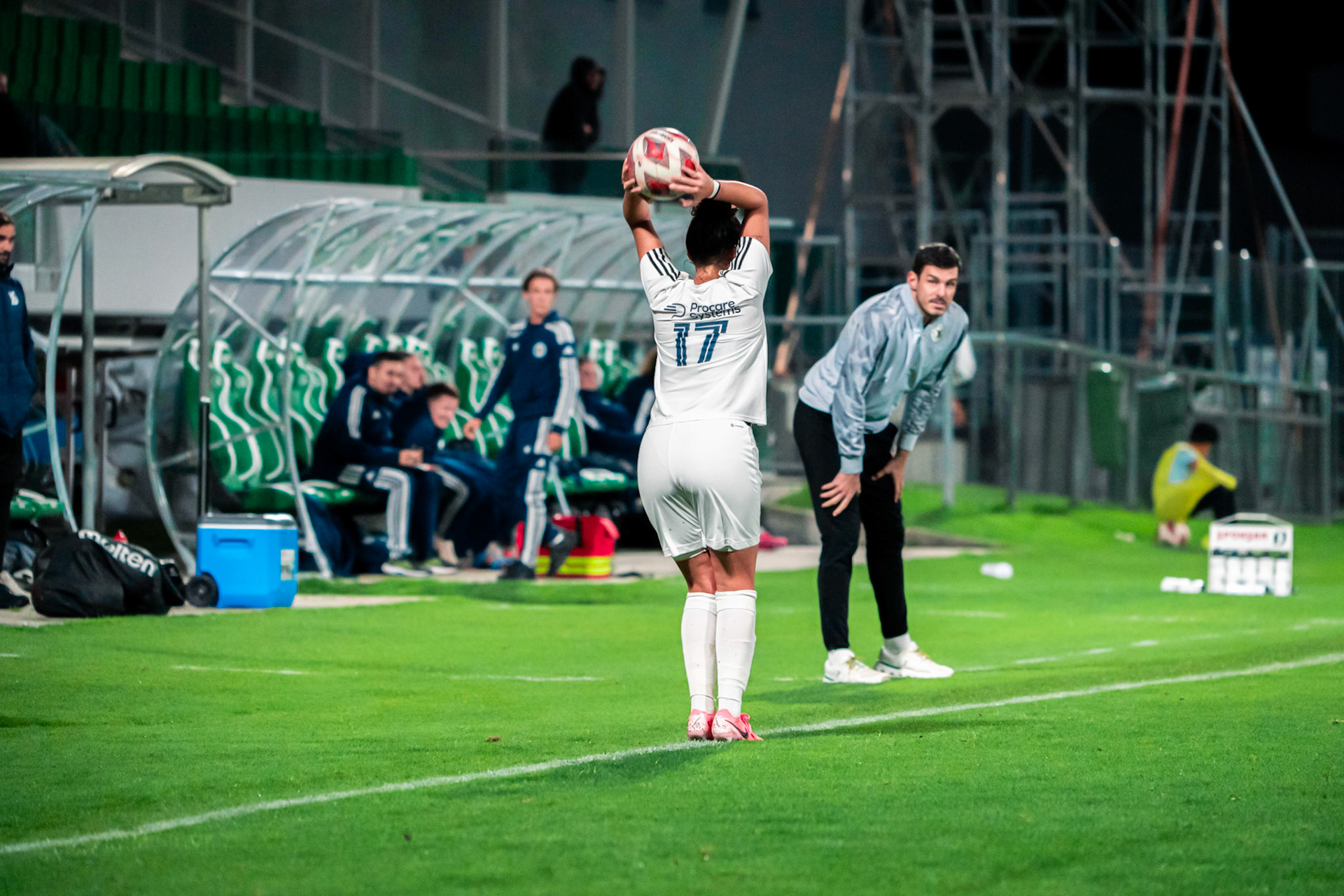 Ligue nationale B Féminine Yverdon Sport FC - Etoile Carouge FC