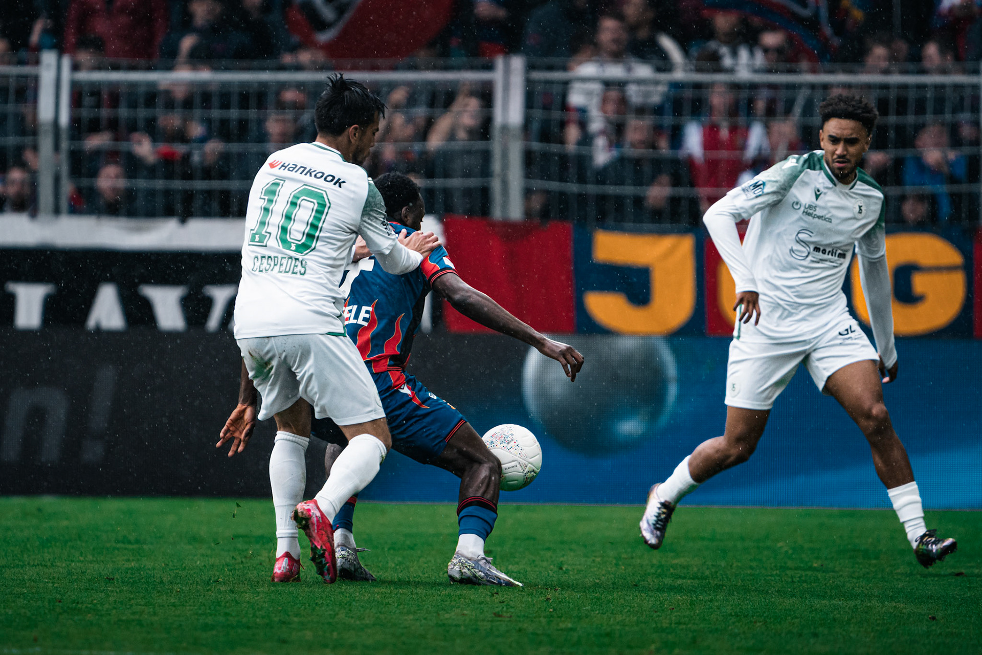 FC Basel 1893 et Yverdon Sport FC au St. Jakob-Park. (Christian António/LibsVisuals.com)