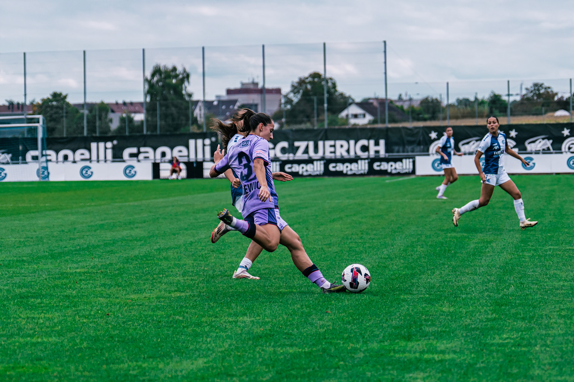 Match de l’AXA Women’s Super League opposant GC Frauenfussball et FC Basel 1893 au GC/Campus, Niederhasli (Platz 1). (Christian António/LibsVisuals.com)