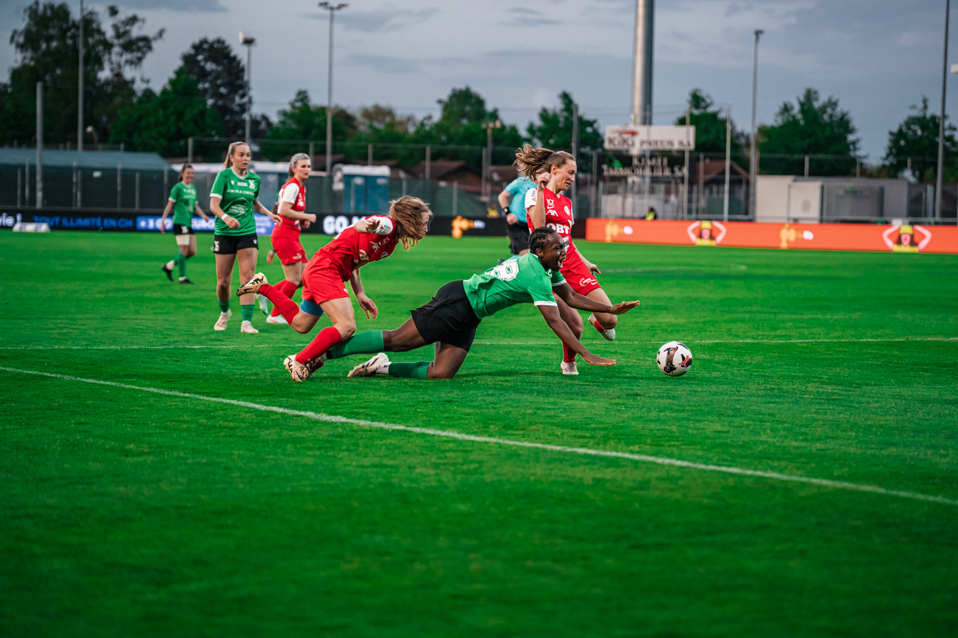 Yverdon Sport FC et FC Rapperswil-Jona au Stade Municipal. (Christian António/LibsVisuals.com)