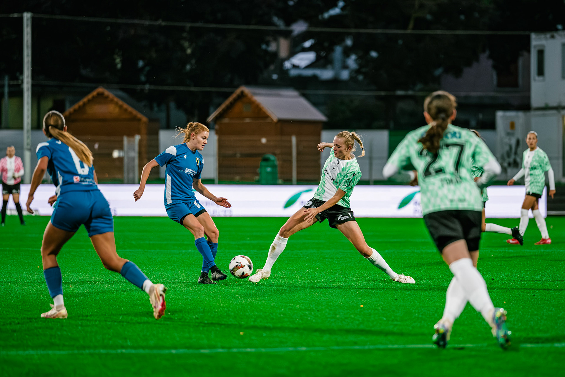 Match championnat LNB féminine opposant Yverdon Sport FC et FC Oerlikon/Polizei ZH 1 au Stade Municipal. (Christian António/LibsVisuals.com)
