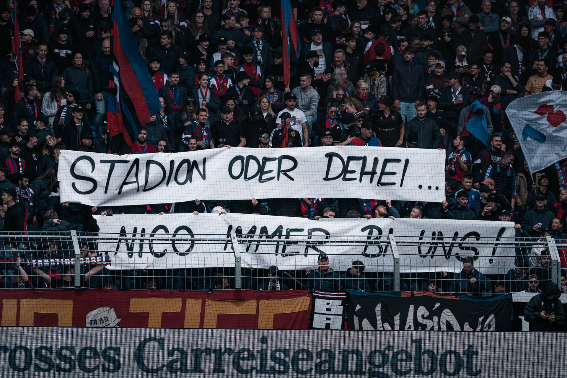 FC Basel 1893 et Yverdon Sport FC au St. Jakob-Park. (Christian António/LibsVisuals.com)