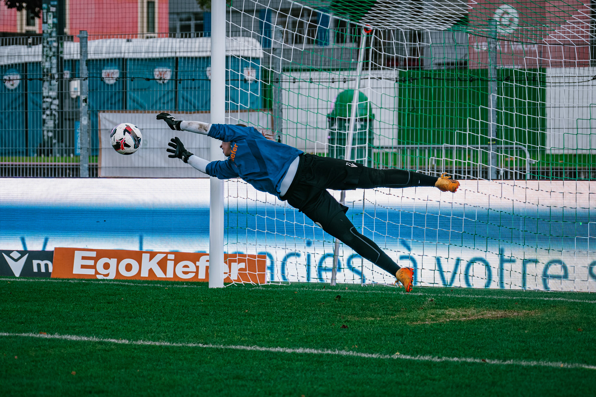 Match championnat LNB féminine opposant Yverdon Sport FC et FC Oerlikon/Polizei ZH 1 au Stade Municipal. (Christian António/LibsVisuals.com)