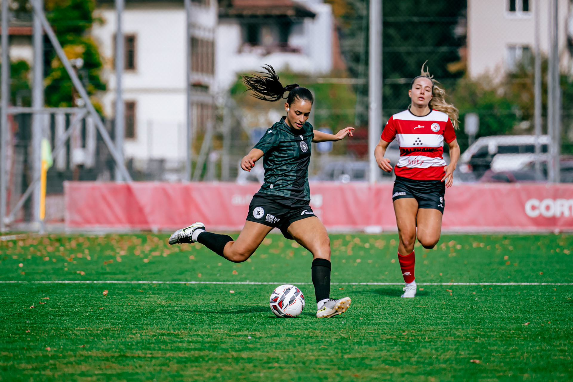 Match de championnat LNB Féminine opposant le FC Winterthur et Yverdon Sport FC au Schützenwiese, Winterthur. (Christian António/LibsVisuals.com)