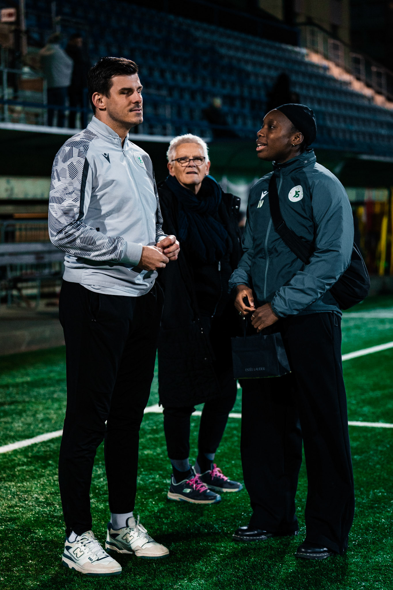 Etoile Carouge FC et Yverdon Sport FC au  Stade de la Fontenette (Christian António/LibsVisuals.com)