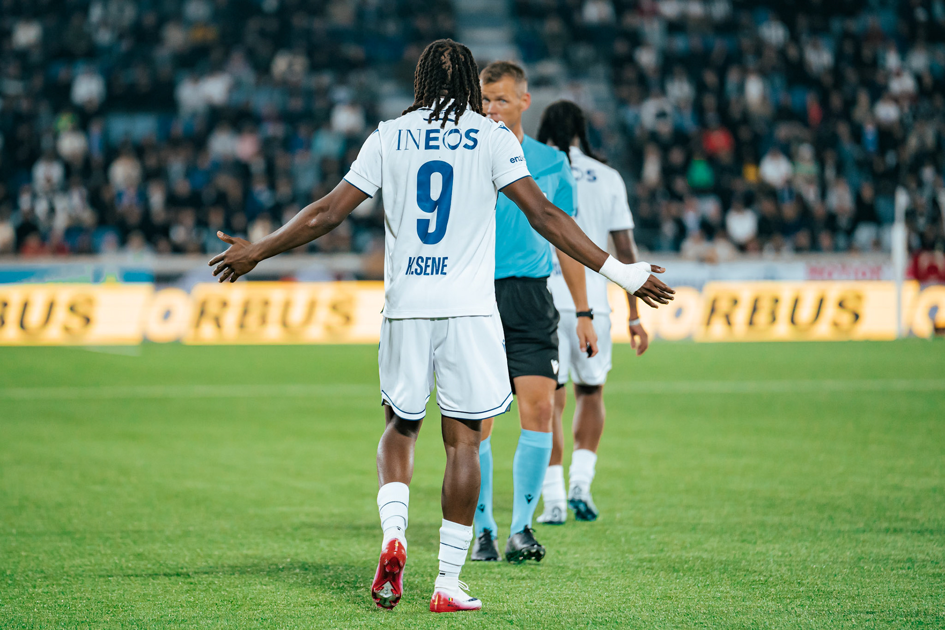Match aller du tour de barrage de l’UEFA Europa Conference League 2025/26 opposant Lausanne-Sport et le Beşiktaş JK au Stade de la Tuilière. (Christian António/LibsVisuals.com)