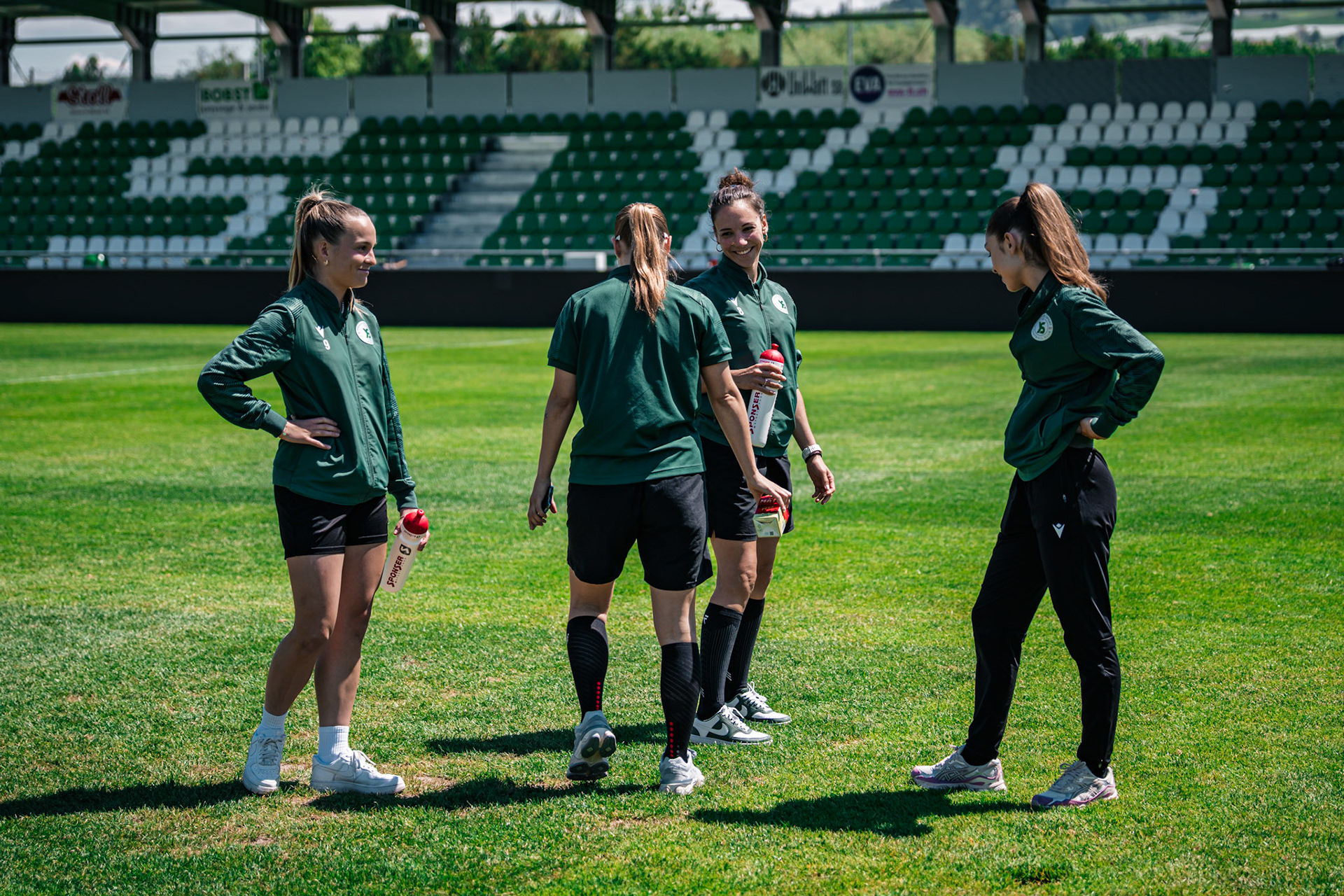 Yverdon Sport FC et FC Schlieren au Stade Municipal. (Christian António/LibsVisuals.com)