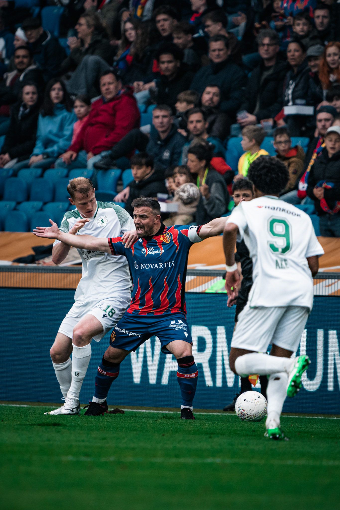 FC Basel 1893 et Yverdon Sport FC au St. Jakob-Park. (Christian António/LibsVisuals.com)