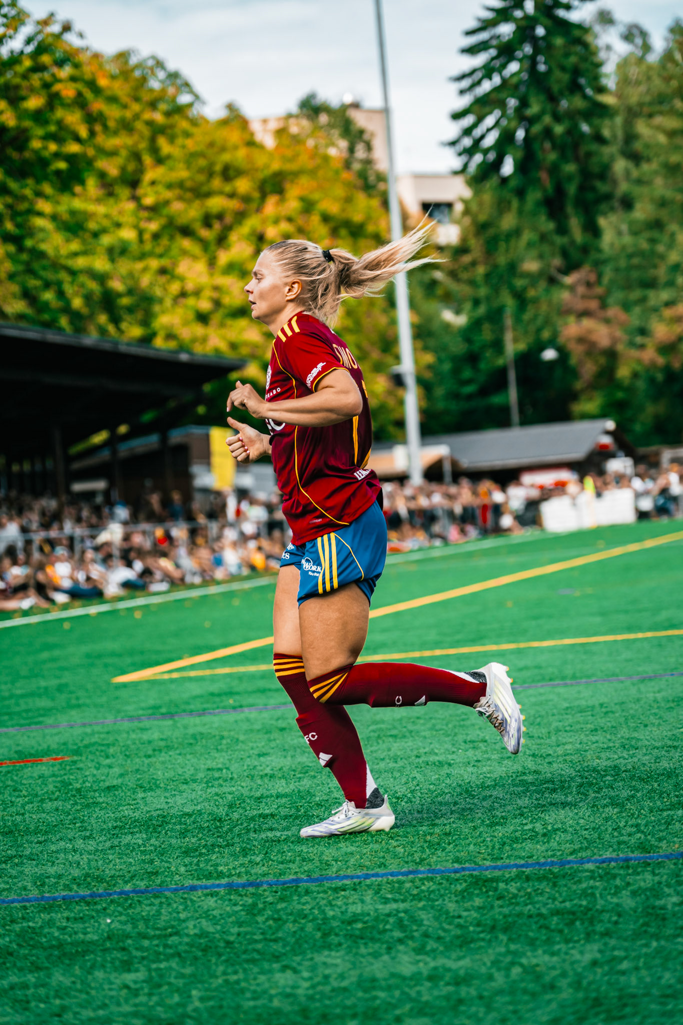 Match de l’AXA Women’s Super League opposant BSC YB Frauen et Servette FC Chênois Féminin au Spitalacker (Kunstrasenfeld), Bern. (Christian António/LibsVisuals.com)