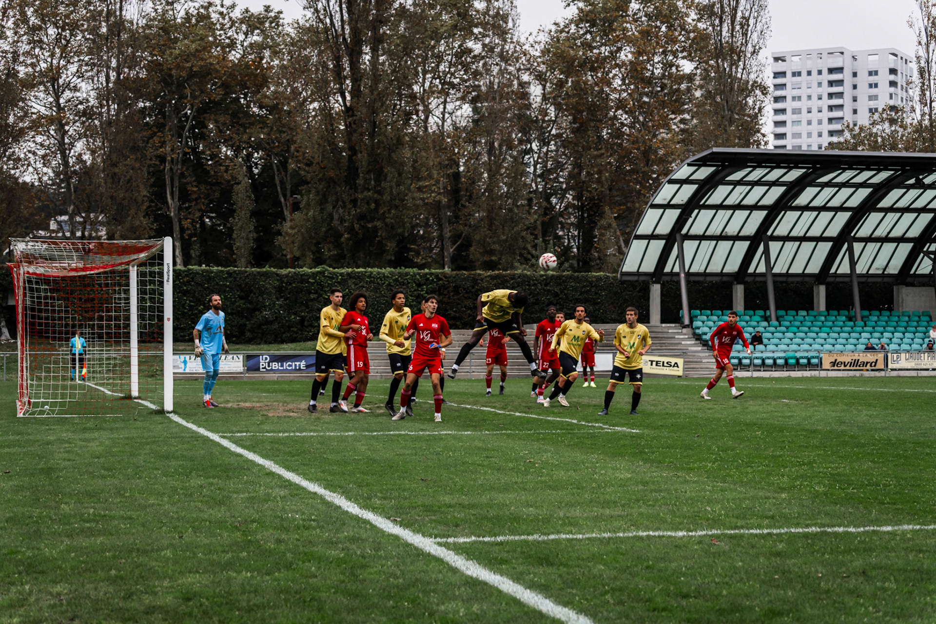 2e Ligue interrégionale FC Stade-Lausanne-Ouchy III - Signal FC Bernex-Confignon