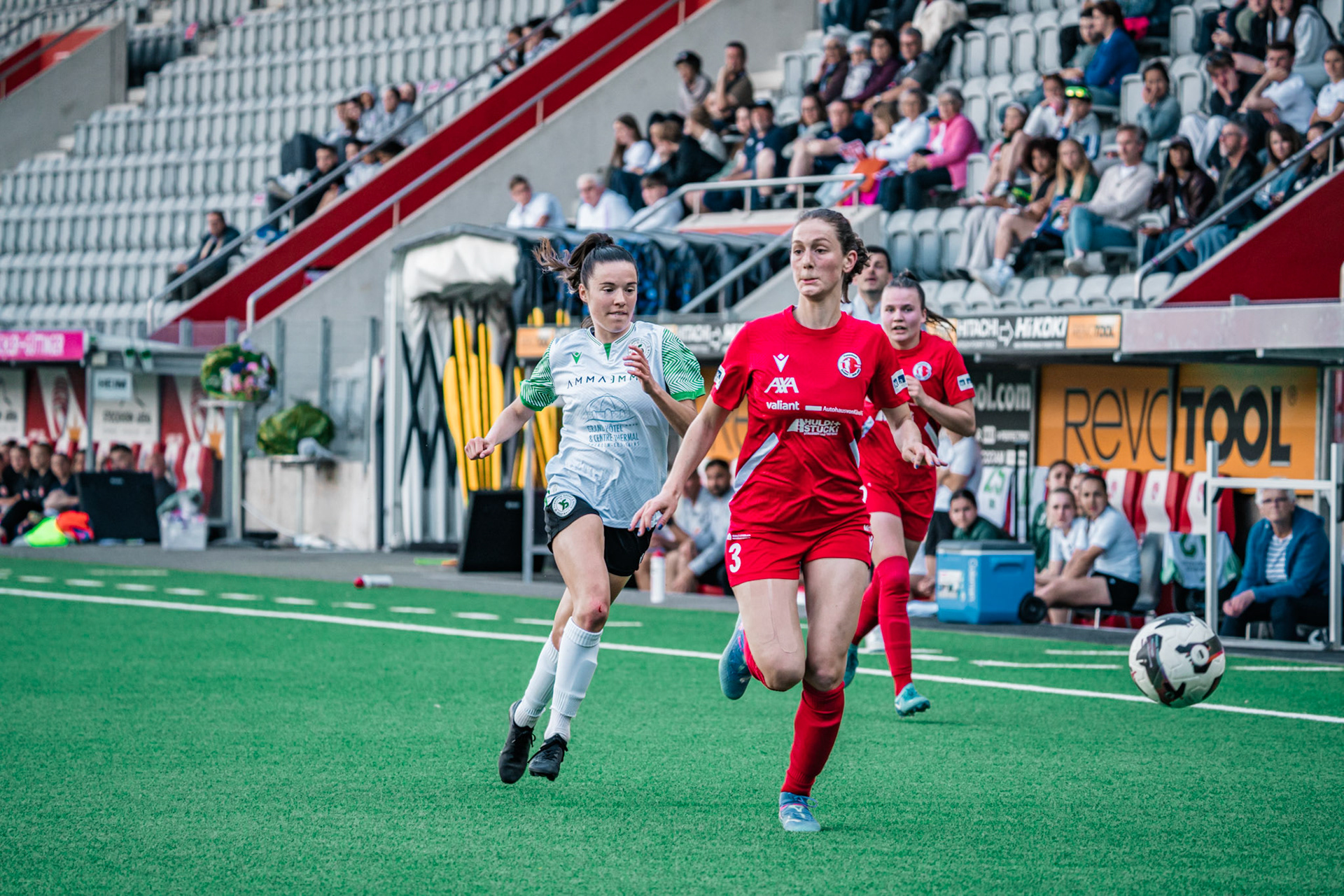 Frauenteam Thun Berner-Oberland et Yverdon Sport FC à la Stockhorn Arena. (Christian António/LibsVisuals.com)