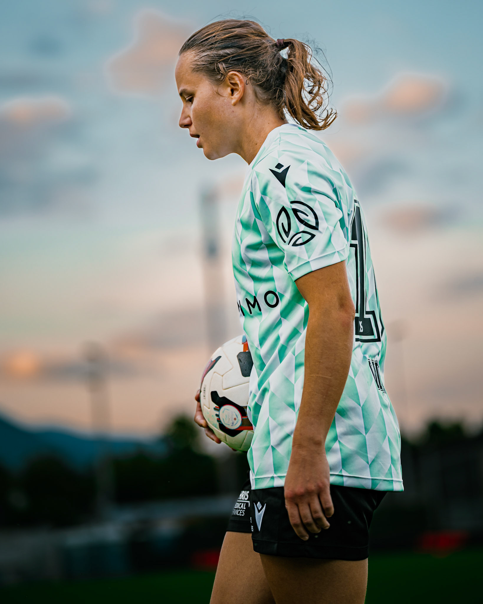 Match championnat LNB féminine opposant Yverdon Sport FC et FC Schlieren au Stade Municipal. (Christian António/LibsVisuals.com)