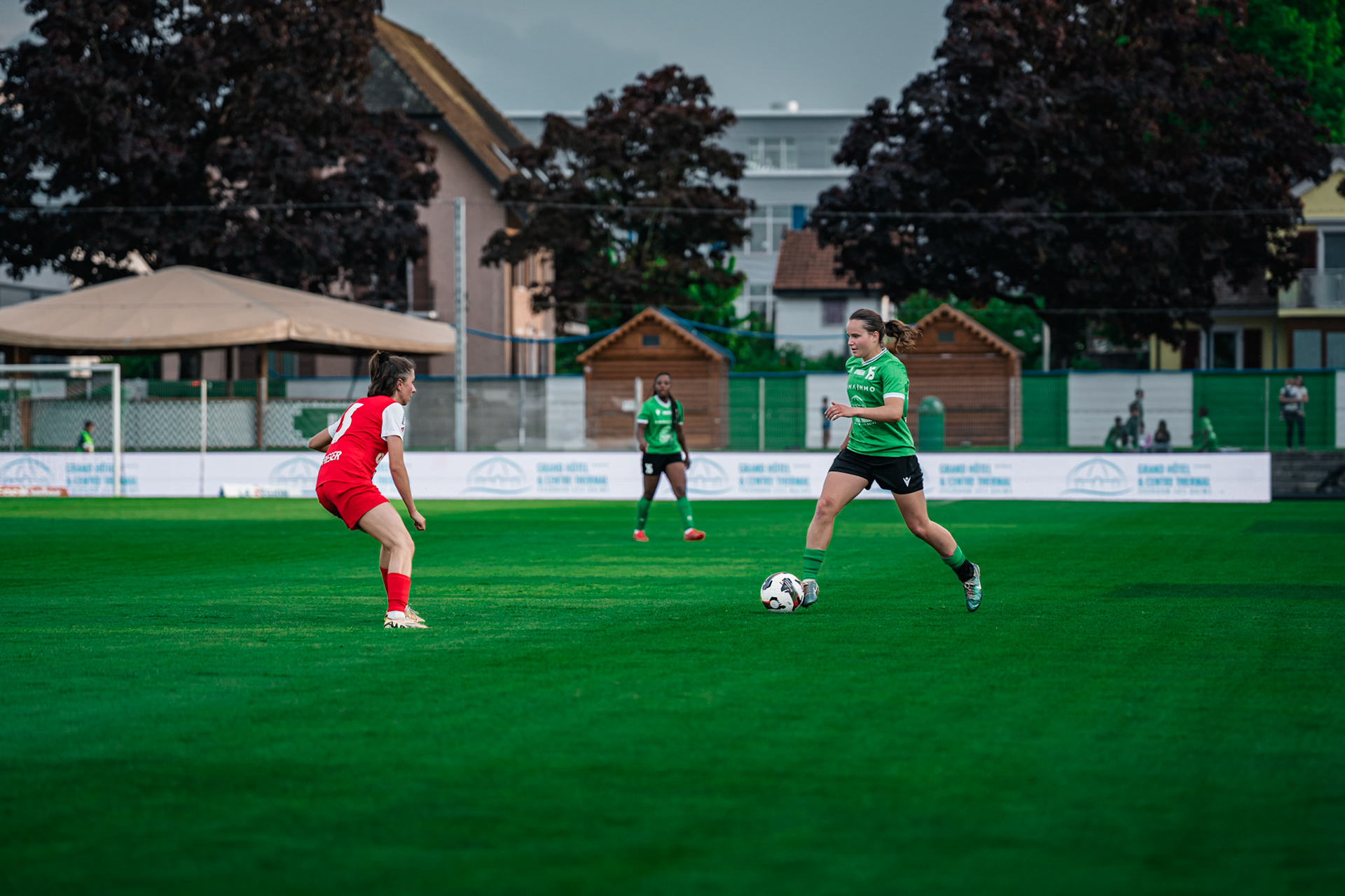 Yverdon Sport FC et FC Rapperswil-Jona au Stade Municipal. (Christian António/LibsVisuals.com)