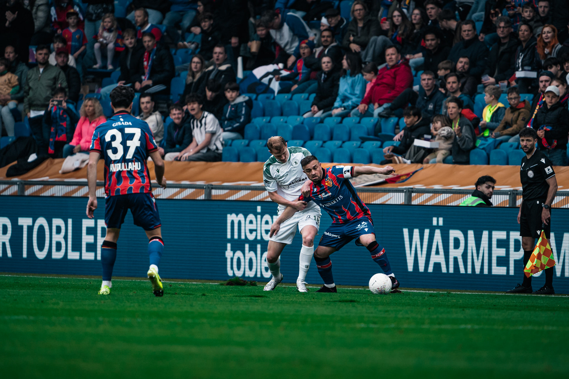 FC Basel 1893 et Yverdon Sport FC au St. Jakob-Park. (Christian António/LibsVisuals.com)