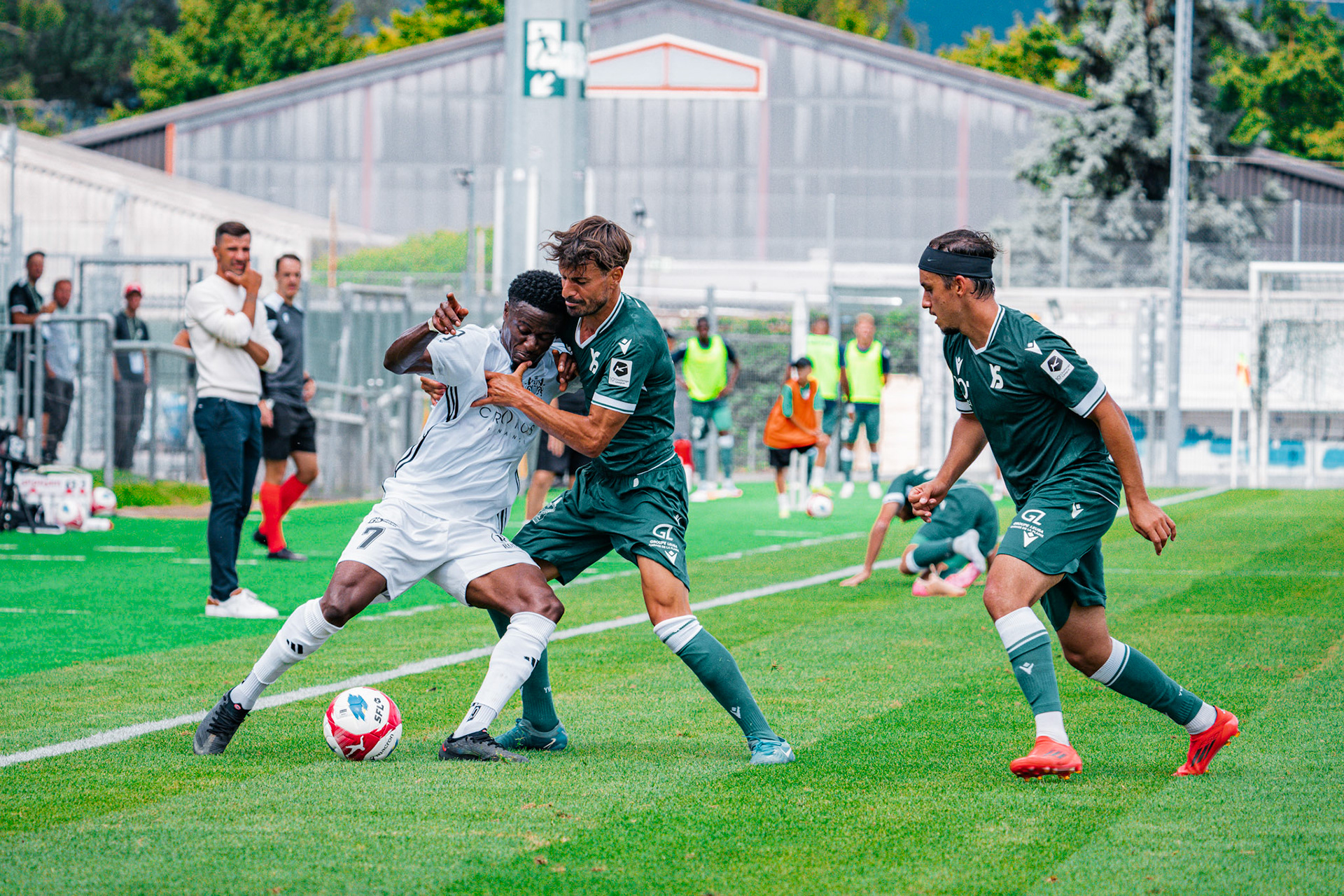Match opposant Yverdon Sport FC face au Stade Lausanne Ouchy au Stade Municipal. (Christian António/LibsVisuals.com)