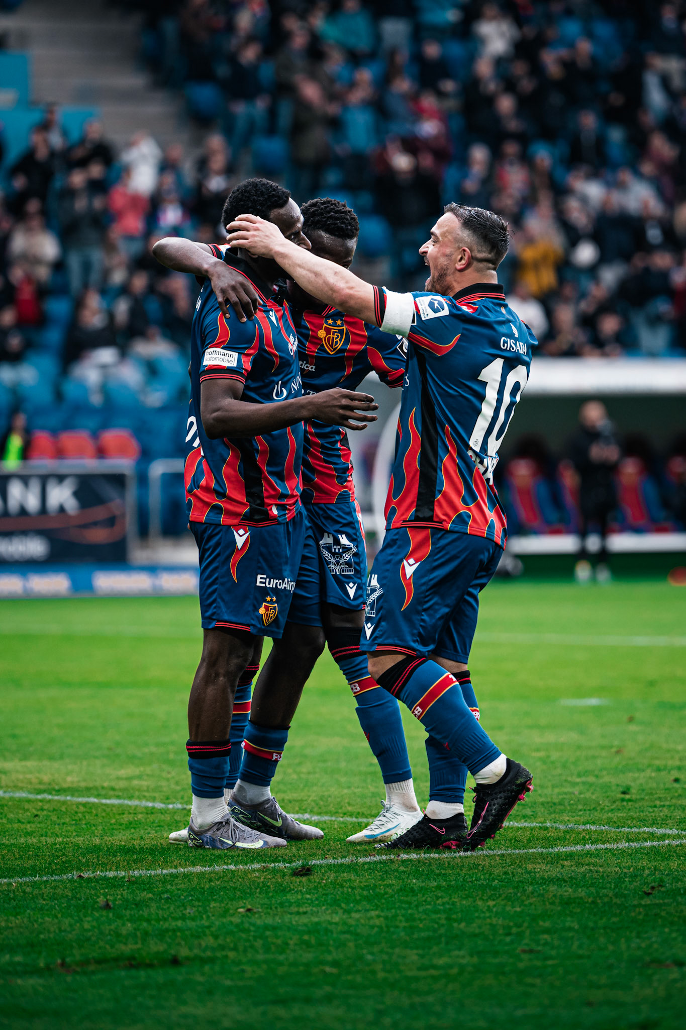 FC Basel 1893 et Yverdon Sport FC au St. Jakob-Park. (Christian António/LibsVisuals.com)