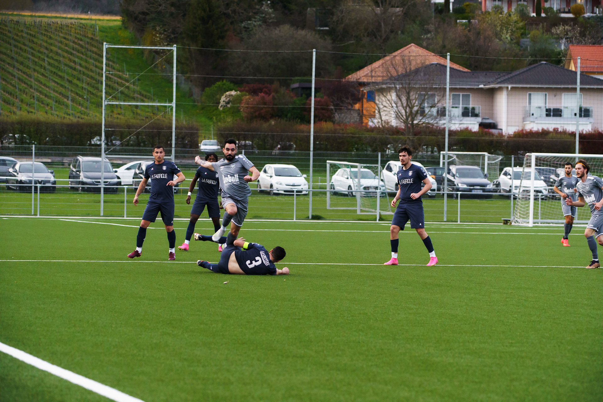 Match 2ème Ligue FC Champagne - FC Grandson-Tuileries au Terrain de Sport de Derrière-Ville à Champagne