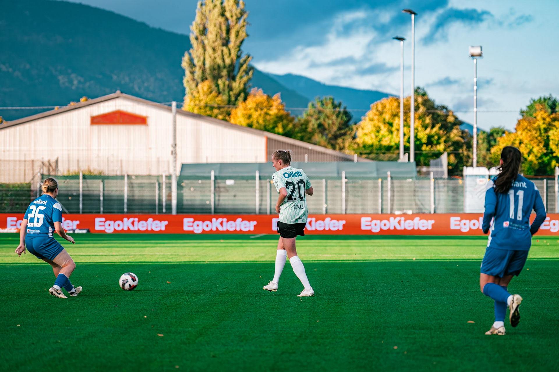 Match championnat LNB féminine opposant Yverdon Sport FC et FC Oerlikon/Polizei ZH 1 au Stade Municipal. (Christian António/LibsVisuals.com)