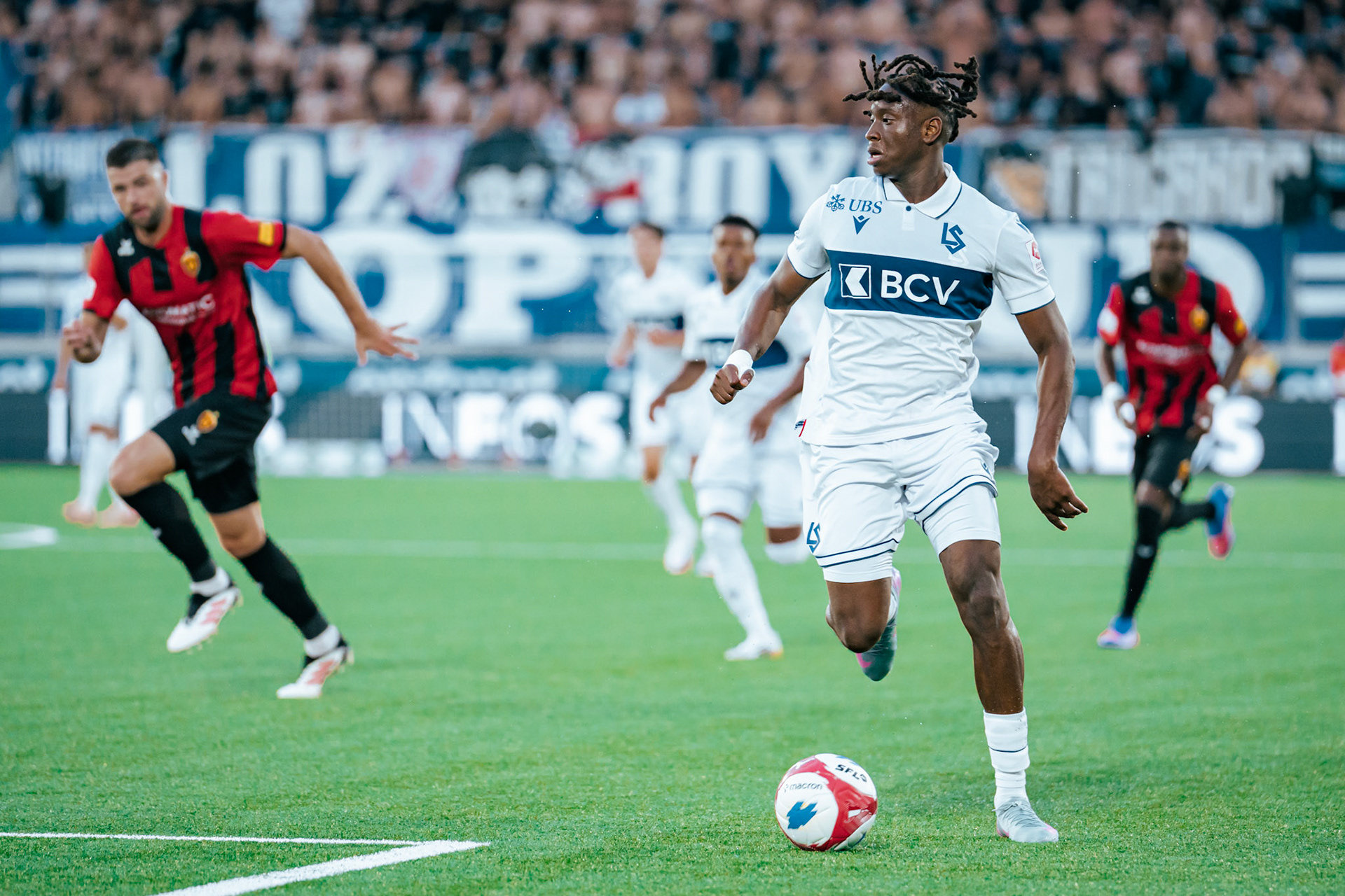 Lausanne-Sport - Vardar Skopje au Stade de la Tuilière. (Christian António/LibsVisuals.com)