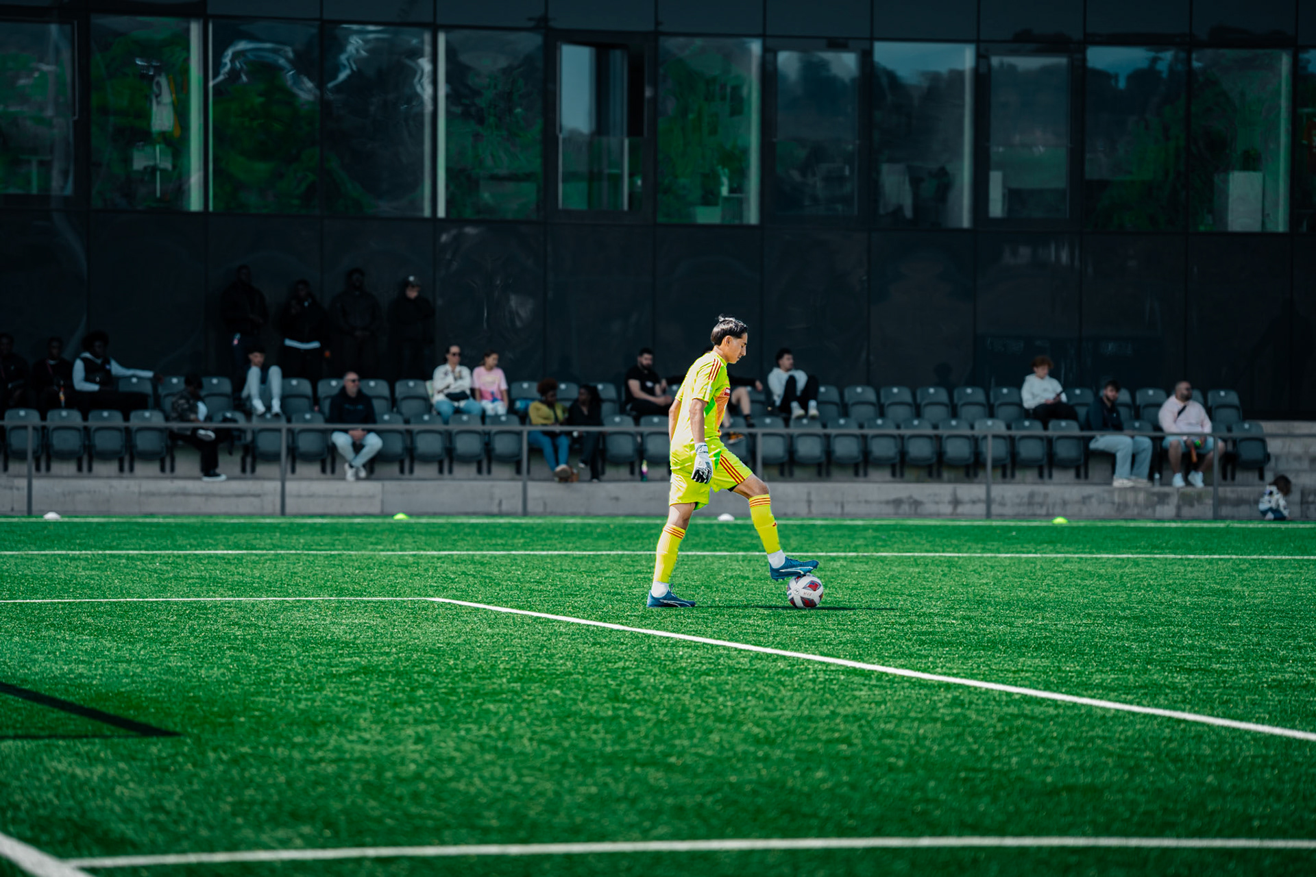 FC Lausanne-Sport M-17 et Servette FC M-17 au Centre sportif+ Stade de la Tuilière. (Christian António/LibsVisuals.com)