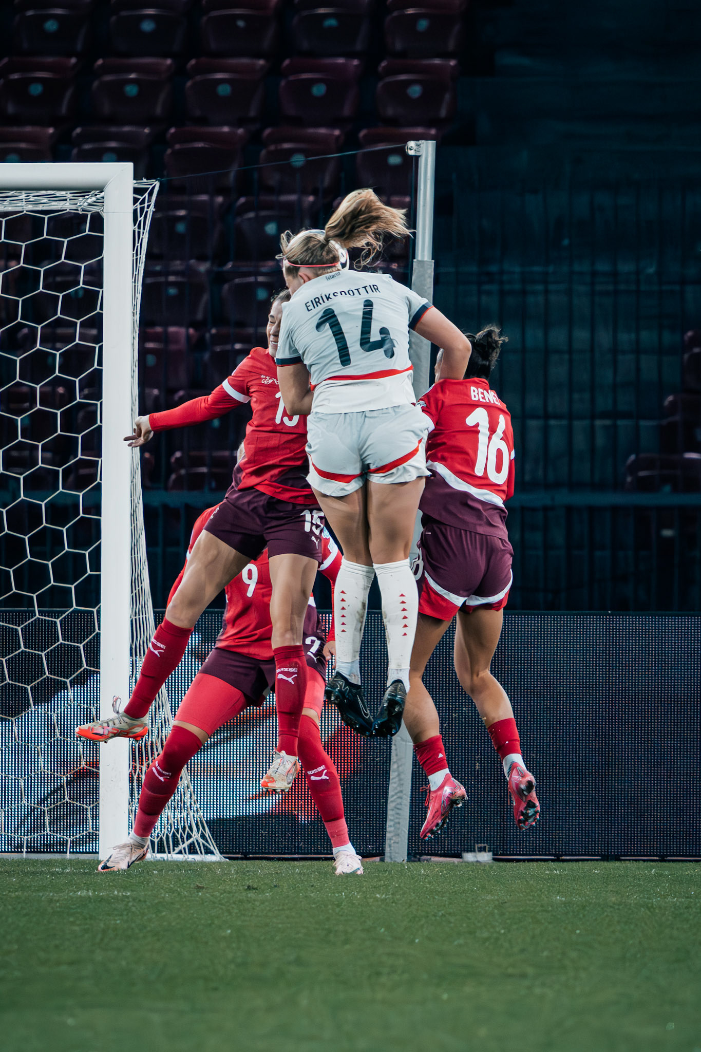 UEFA Women's Nations League Suisse - Islande au Stadion Letzigrund. (Christian António/LibsVisuals.com)