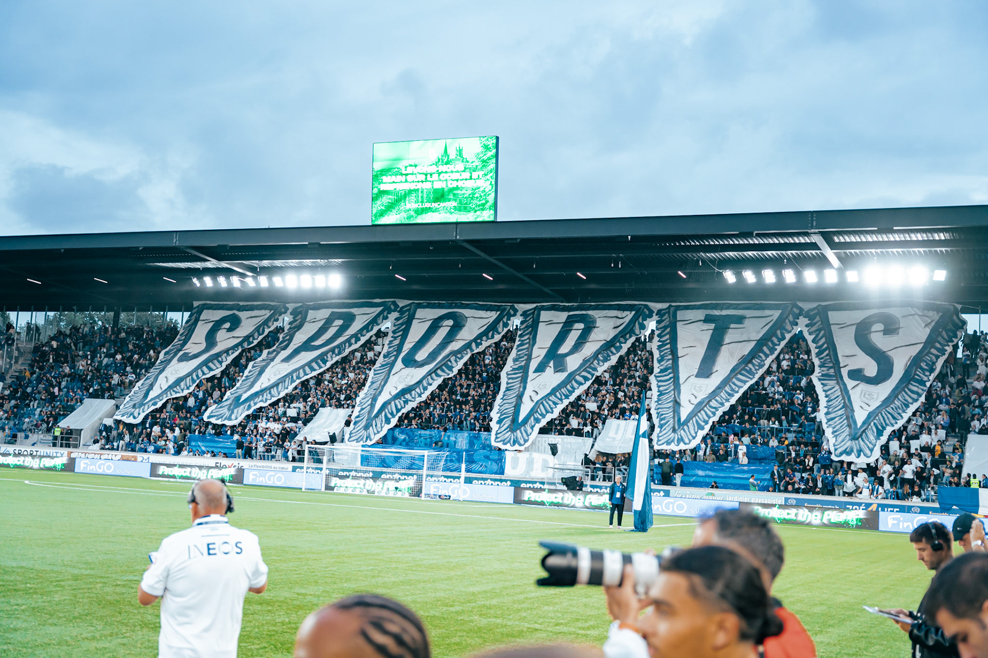 Match aller du tour de barrage de l’UEFA Europa Conference League 2025/26 opposant Lausanne-Sport et le Beşiktaş JK au Stade de la Tuilière. (Christian António/LibsVisuals.com)