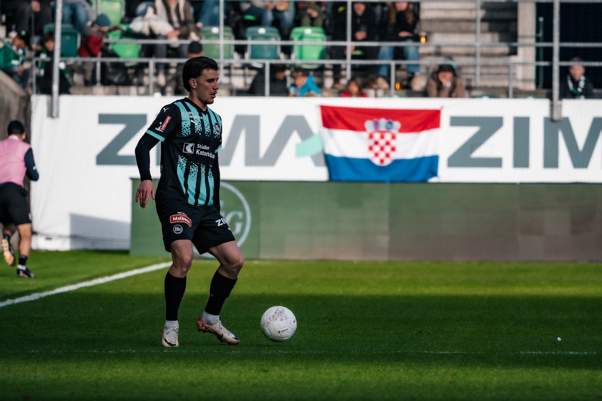 FC Saint-Gall 1879 et Lausanne-Sport FC au Kybunpark. (Christian António/LibsVisuals.com)