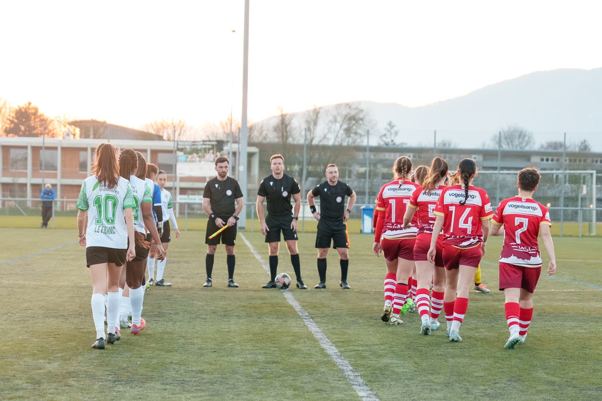 FC Solothurn Frauen et Yverdon Sport FC au Stadion FC Solothurn. (Christian António/LibsVisuals.com)