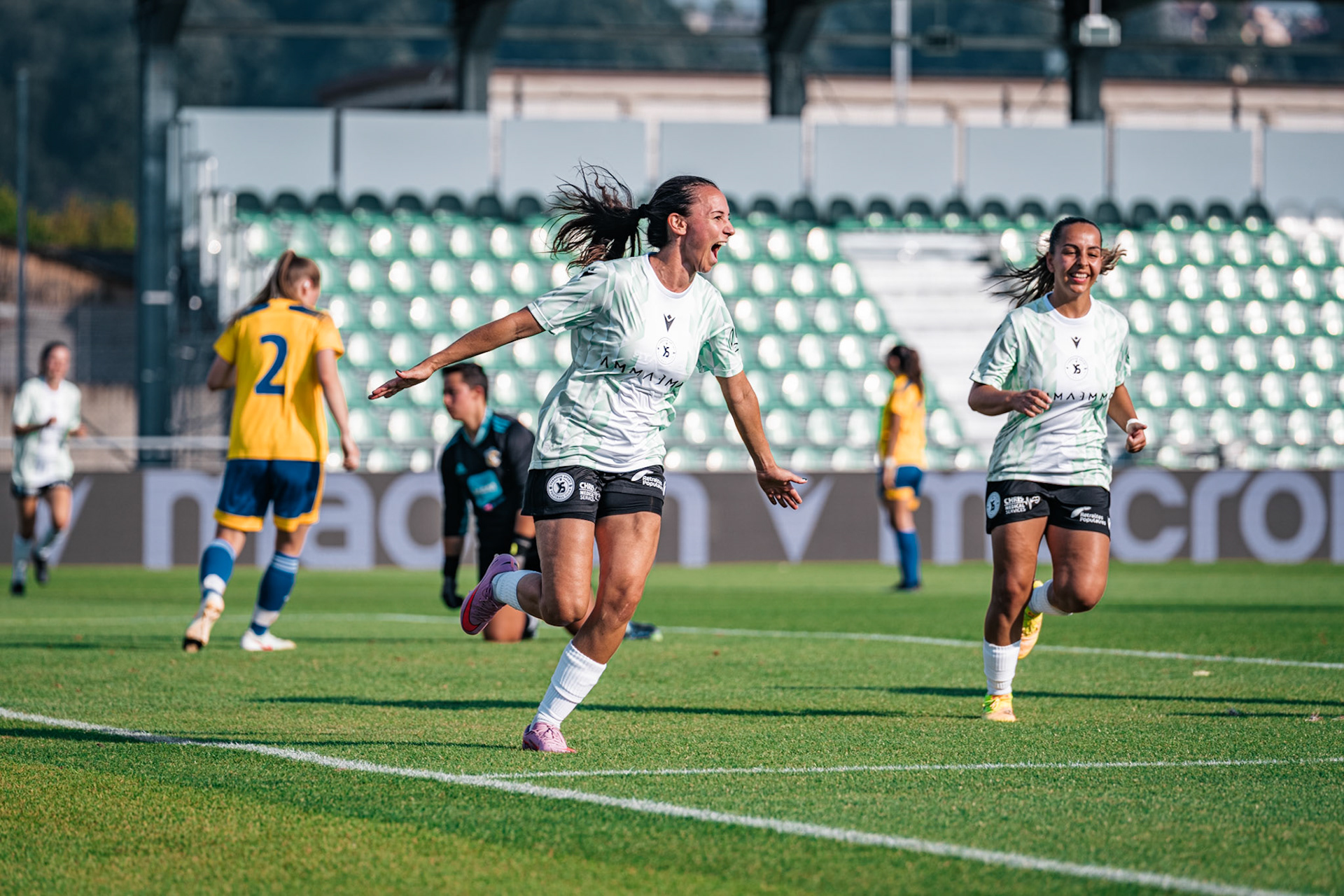 Match championnat opposant Yverdon Sport – FC Wädenswil au Stade Municipal. (Christian António/LibsVisuals.com)