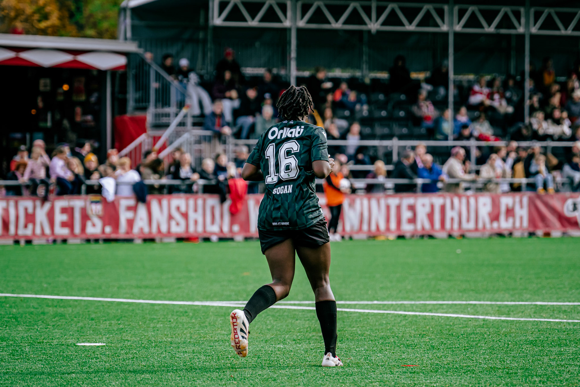 Match de championnat LNB Féminine opposant le FC Winterthur et Yverdon Sport FC au Schützenwiese, Winterthur. (Christian António/LibsVisuals.com)
