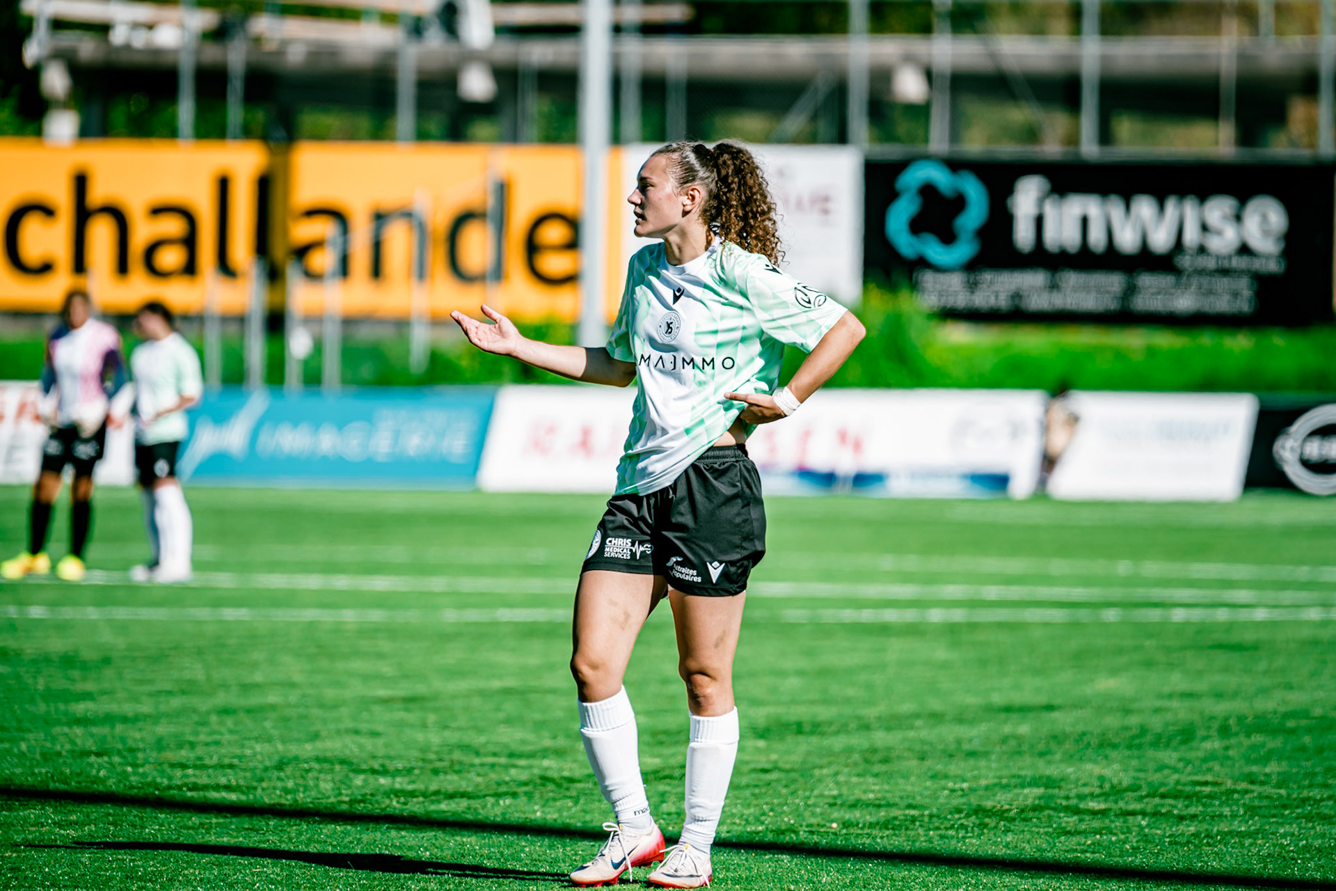 Match de championnat LNB (féminine) opposant l’Etoile Carouge FC à Yverdon Sport FC au Stade de la Fontenette à Carouge. (Christian António/LibsVisuals.com)