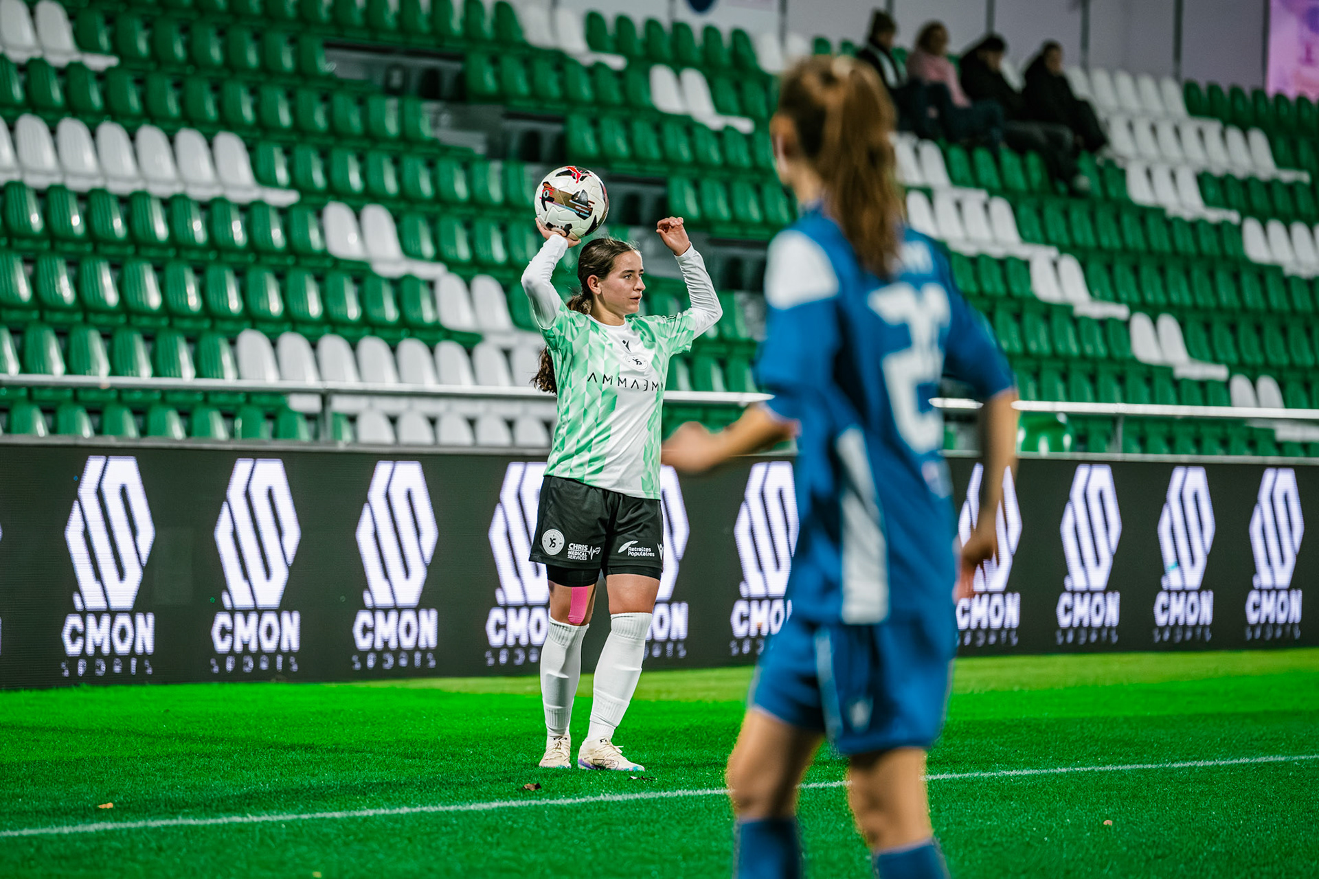 Match championnat LNB féminine opposant Yverdon Sport FC et FC Oerlikon/Polizei ZH 1 au Stade Municipal. (Christian António/LibsVisuals.com)