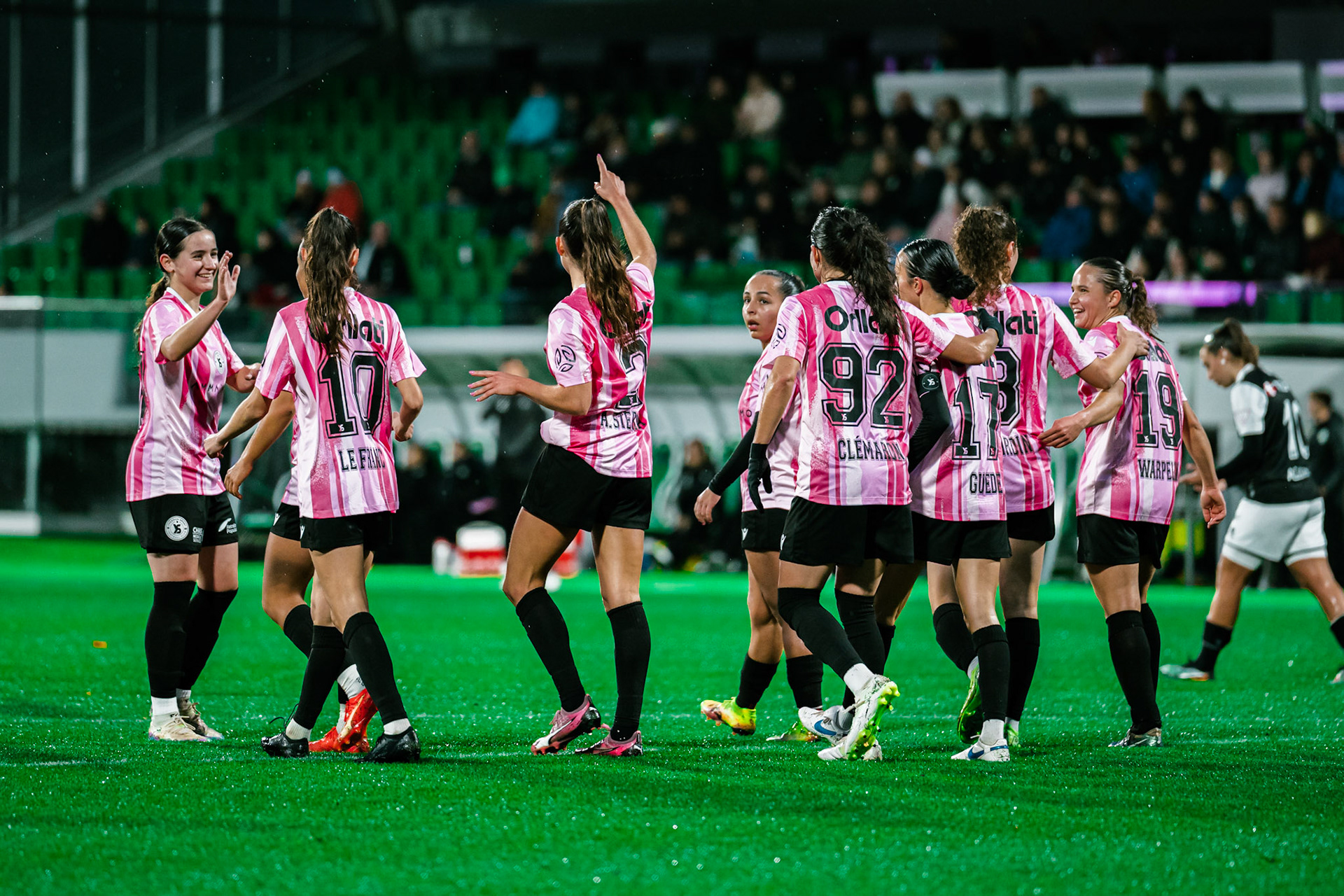 Match de championnat LNB féminine opposant Yverdon Sport FC et le FC Lugano au Stade Municipal, Yverdon-les-Bains. (Christian António / LibsVisuals.com)