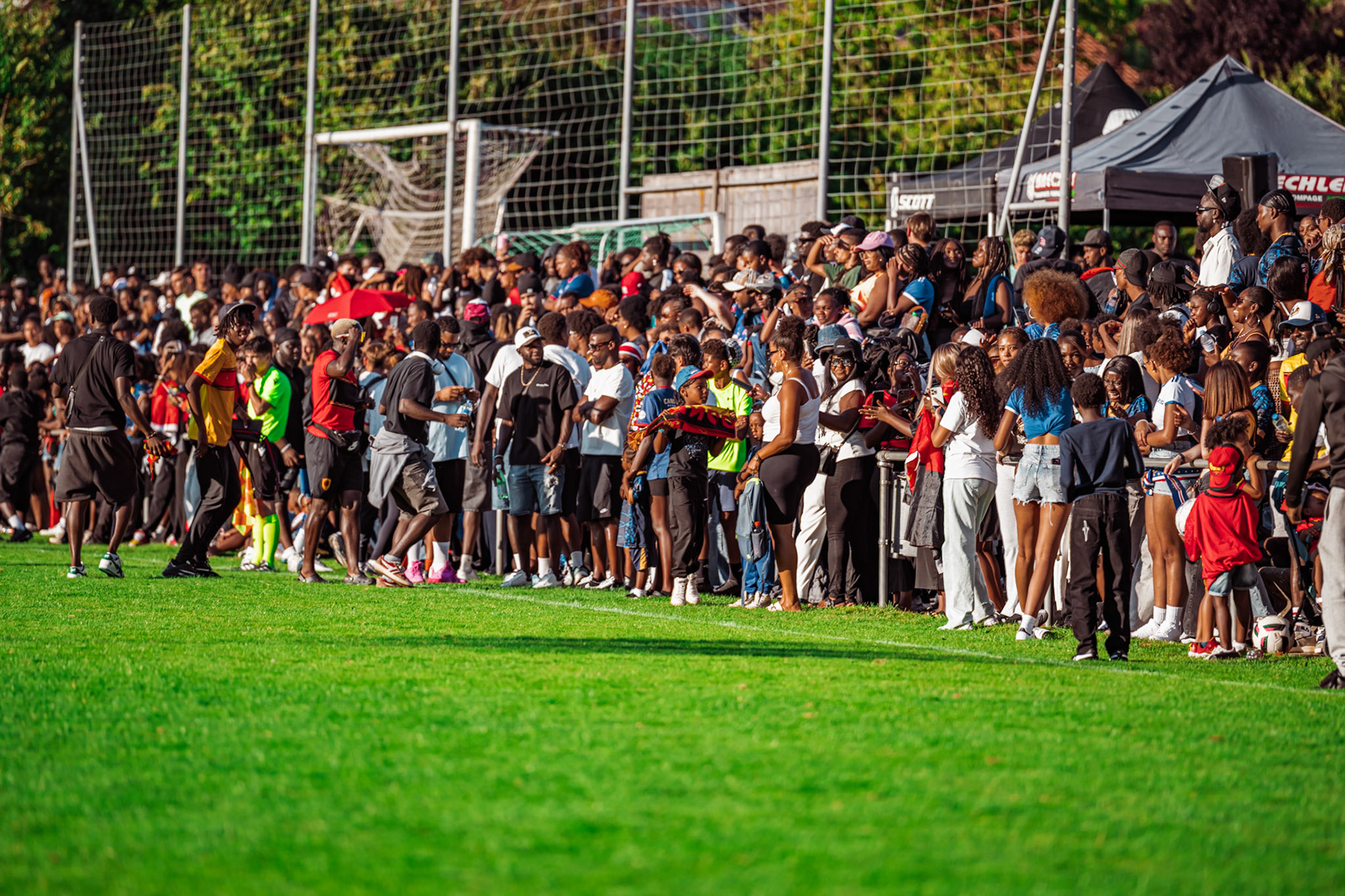 Match amical opposant l’Angola et le Cap-Vert (CanFribourg) au Terrain Communal de Corminboeuf. (Christian António/LibsVisuals.com)