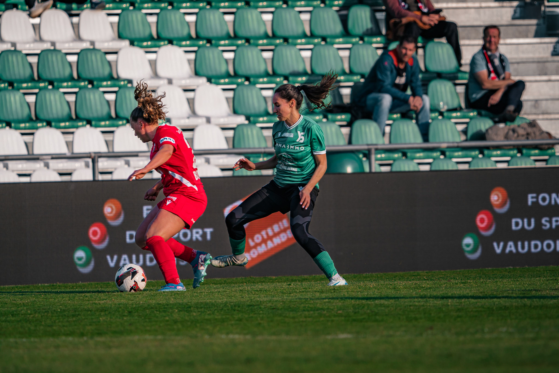 Yverdon Sport FC et Frauenteam Thun Berner-Oberland au Stade Municipal. (Christian António/LibsVisuals.com)
