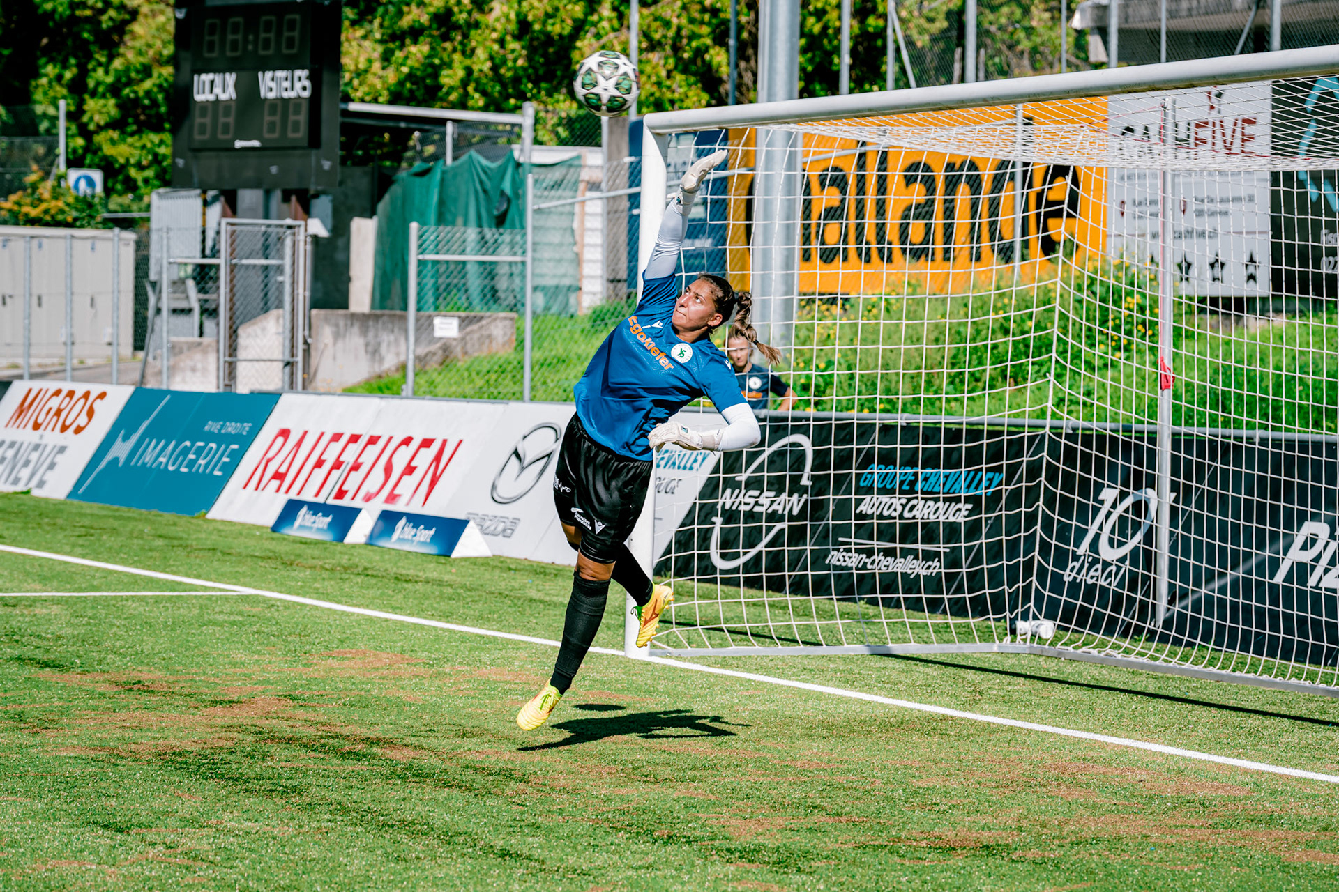 Match de championnat LNB (féminine) opposant l’Etoile Carouge FC à Yverdon Sport FC au Stade de la Fontenette à Carouge. (Christian António/LibsVisuals.com)