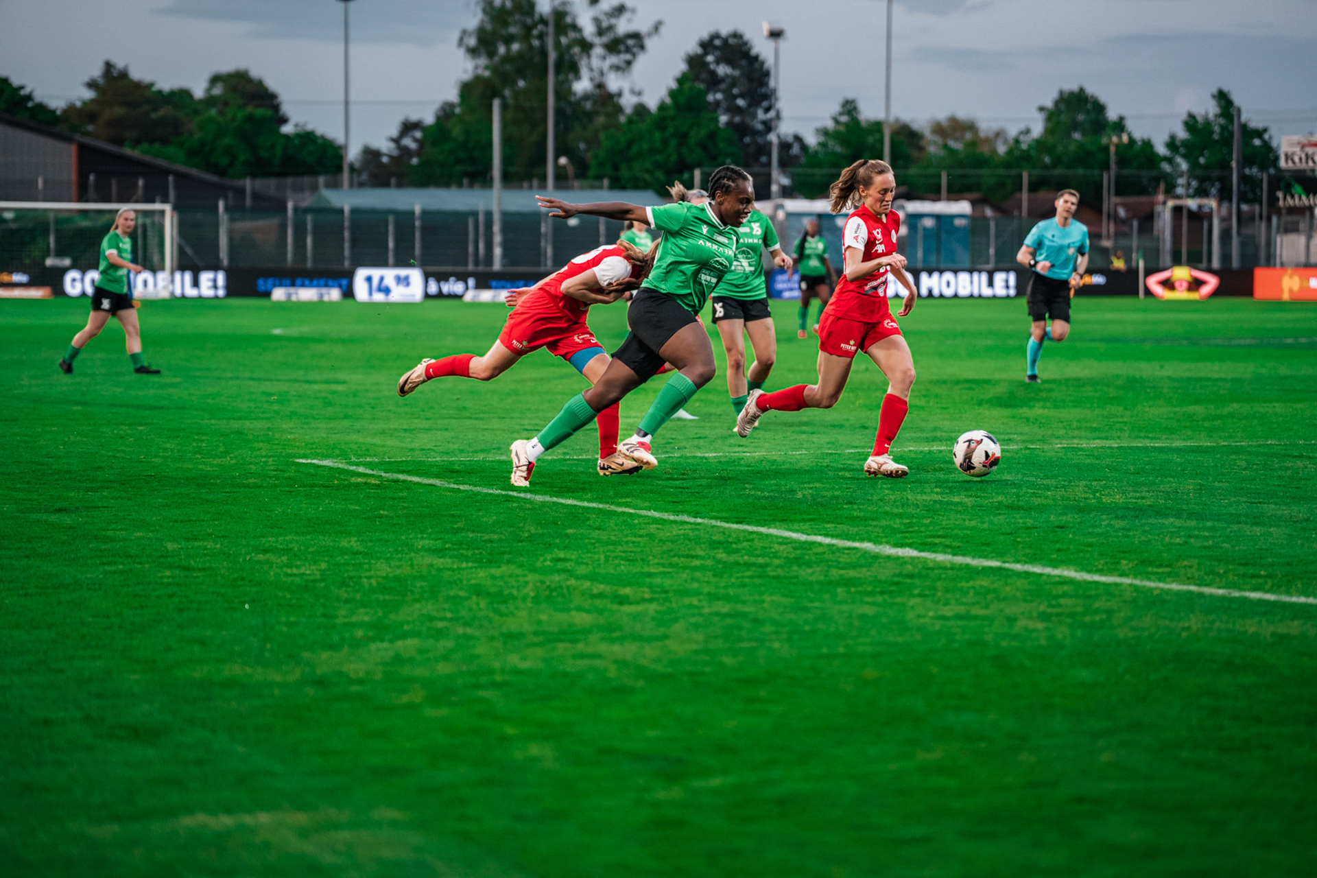 Yverdon Sport FC et FC Rapperswil-Jona au Stade Municipal. (Christian António/LibsVisuals.com)