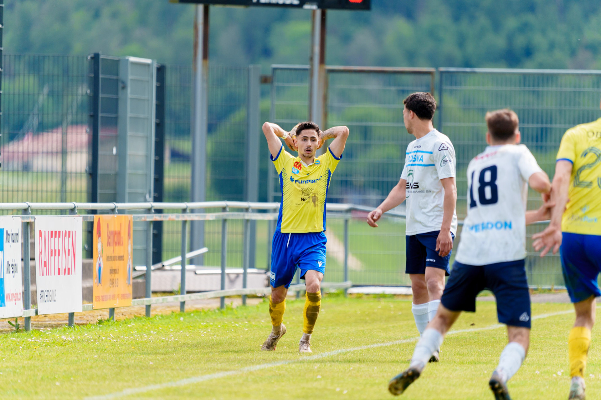 Match 2ème Ligue FC Bosna Yverdon - FC Vevey Sport II au Stade Sous-Ville à Baulmes