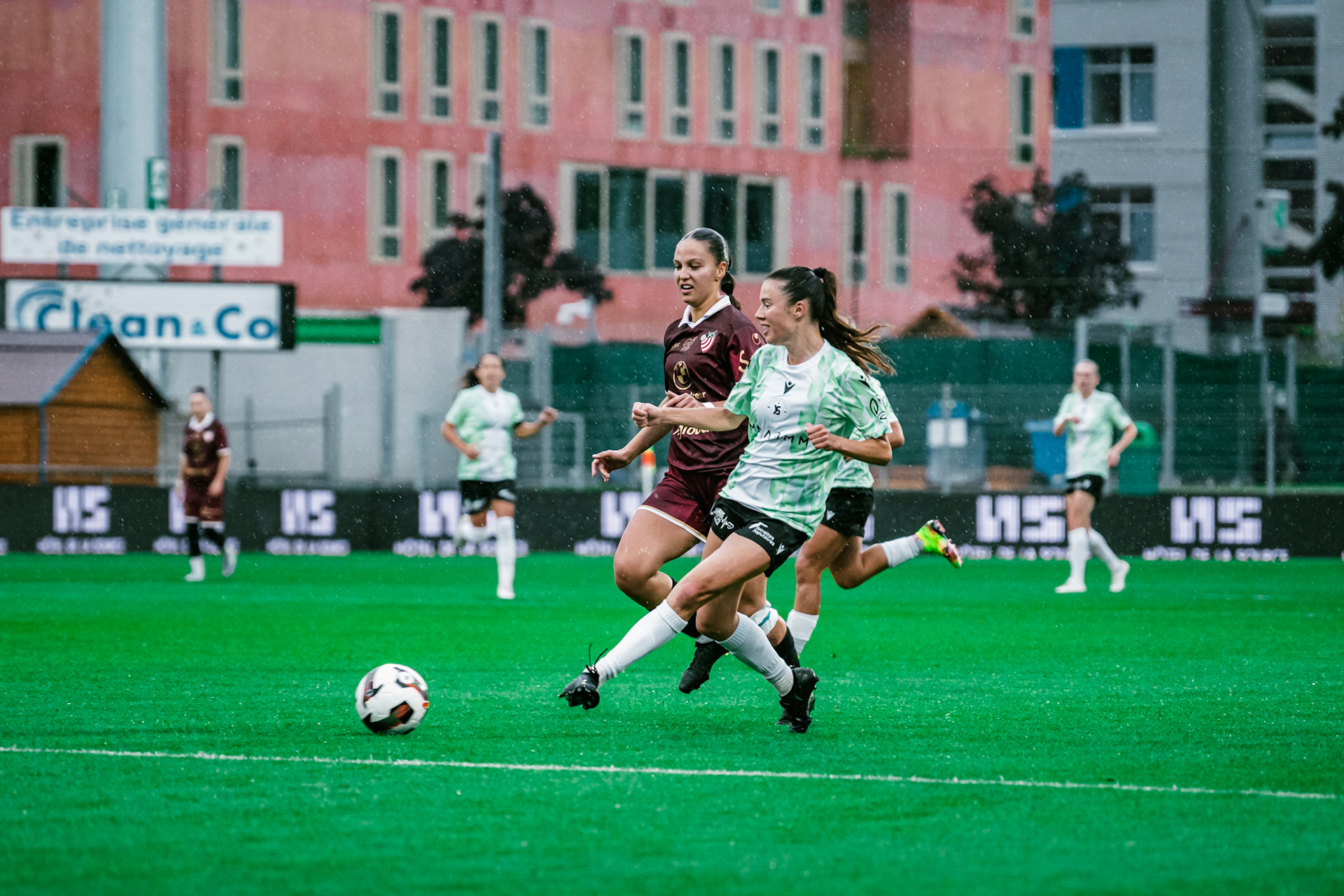 Match championnat LNB féminine opposant Yverdon Sport FC et FC Solothurn Frauen au Stade Municipal. (Christian António/LibsVisuals.com)