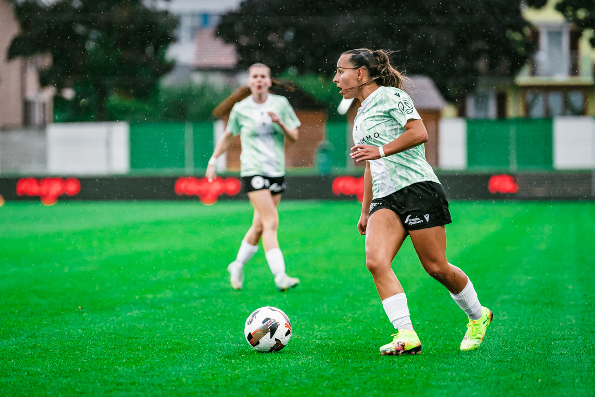 Match championnat LNB féminine opposant Yverdon Sport FC et FC Solothurn Frauen au Stade Municipal. (Christian António/LibsVisuals.com)